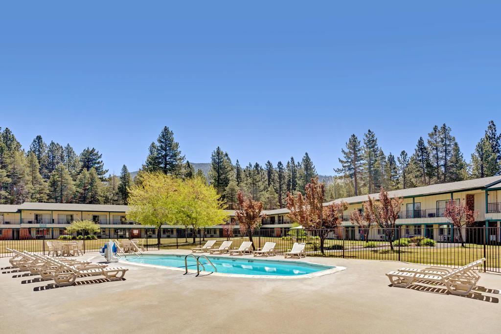 Knights Inn South Lake Tahoe Esterno foto